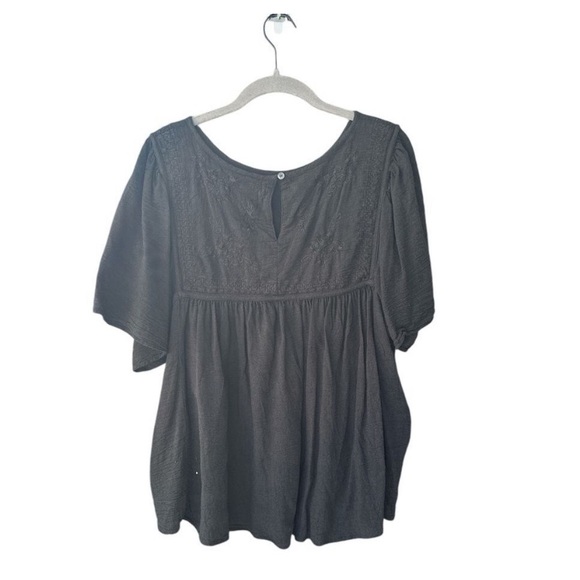 Lucky Brand Short Sleeve Embroidered Top Women's Gray Size XL - Picture 2 of 4